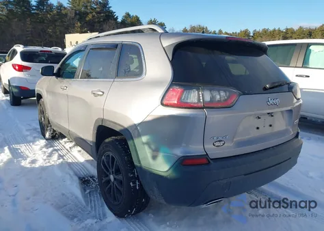 2019 Jeep Cherokee Latitude 4X4 from USA, damaged, VIN 1C4PJMCX7KD125357